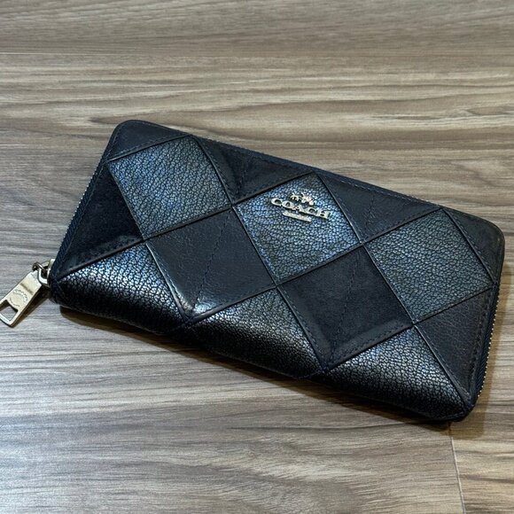 Rare Coach Zip-Around Patchwork Leather Wallet in Metallic/Navy Blue F53643 - Picture 3 of 8